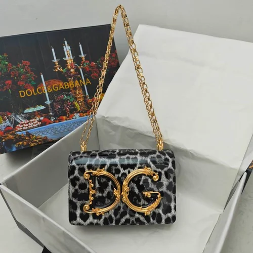 11 Dolce & Gabbana One Shoulder Bag Women Luxury Designer Leather