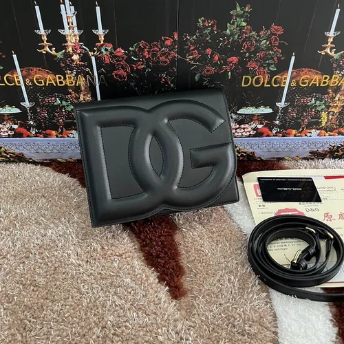 11 Dolce & Gabbana One Shoulder Bag Women Luxury Designer Leather