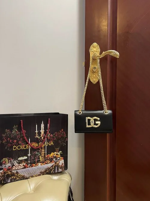 11 Dolce & Gabbana One Shoulder Bag Women Luxury Designer Leather