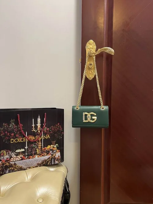 11 Dolce & Gabbana One Shoulder Bag Women Luxury Designer Leather