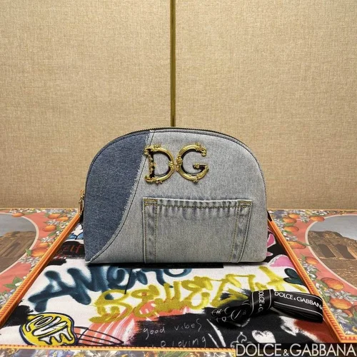 Dolce & Gabbana Shell Bag Small Original Authentic Luxury