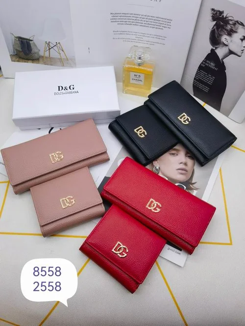 11 Dolce & Gabbana Women's Wallet Luxury Leather Designer