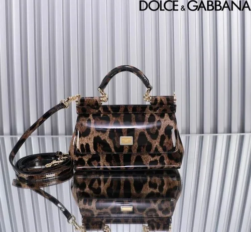 11 Dolce & Gabbana Women's Handbag Medium Luxury Leather Designer