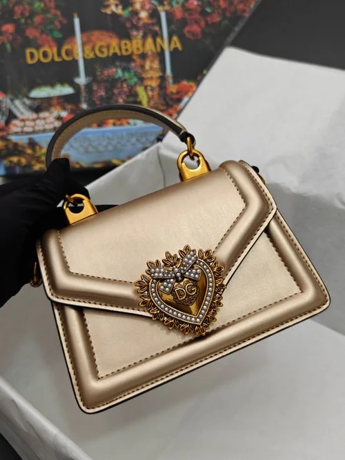 11 Dolce & Gabbana Women's Handbag Medium Luxury Leather Designer