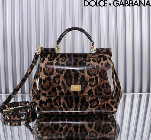 11 Dolce & Gabbana Women's Handbag Medium Luxury Leather Designer