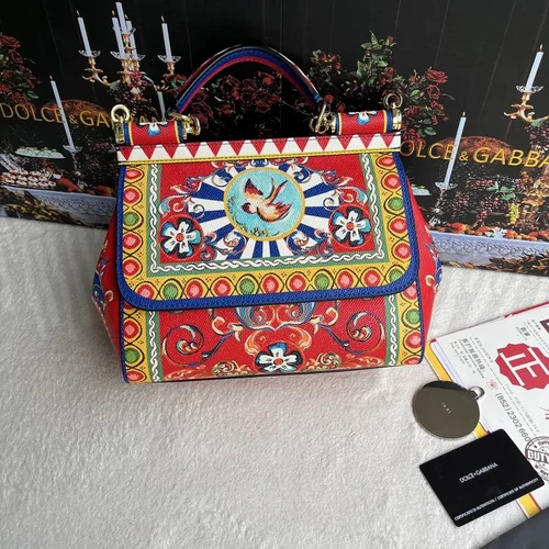 11 Dolce & Gabbana Women's Handbag Medium Luxury Leather Designer