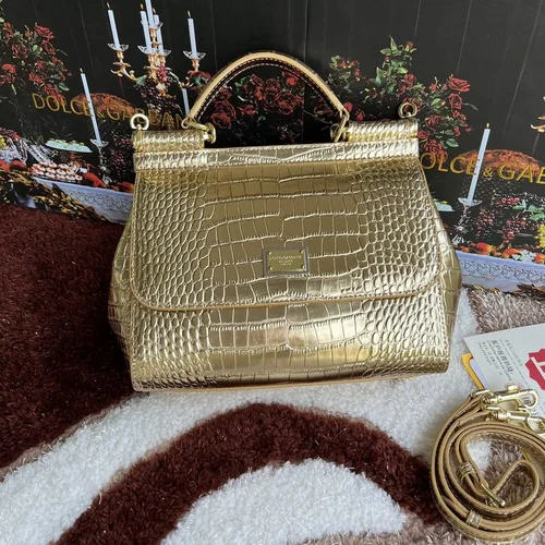 11 Dolce & Gabbana Women's Handbag Medium Luxury Leather Designer