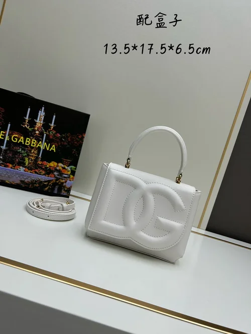 11 Dolce & Gabbana Women's Handbag Medium Luxury Leather Designer