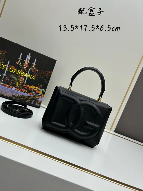 11 Dolce & Gabbana Women's Handbag Medium Luxury Leather Designer