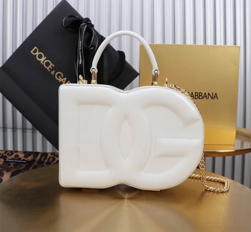 11 Dolce & Gabbana Women's Handbag Medium Luxury Leather Designer