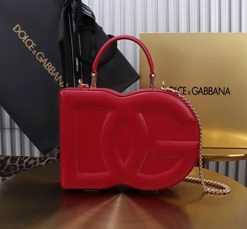 11 Dolce & Gabbana Women's Handbag Medium Luxury Leather Designer