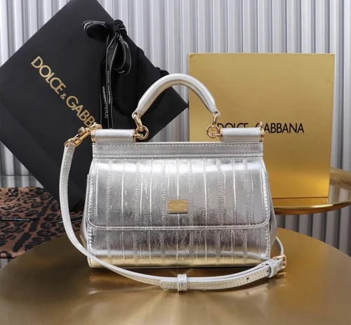11 Dolce & Gabbana Women's Handbag Medium Luxury Leather Designer
