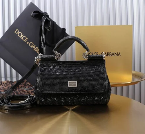 11 Dolce & Gabbana Women's Handbag Medium Luxury Leather Designer