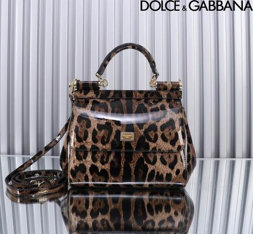 11 Dolce & Gabbana Women's Handbag Medium Luxury Leather Designer