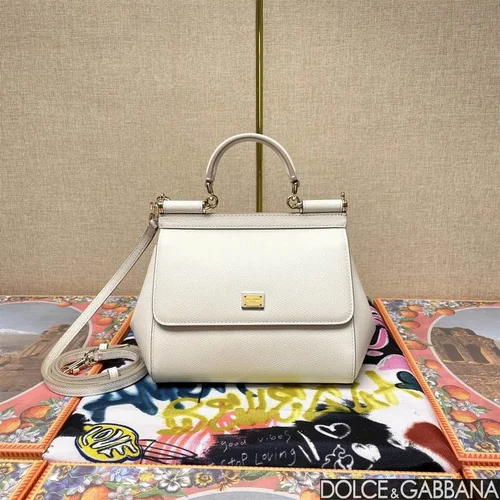 11 Dolce & Gabbana Women's Handbag Medium Luxury Leather Designer