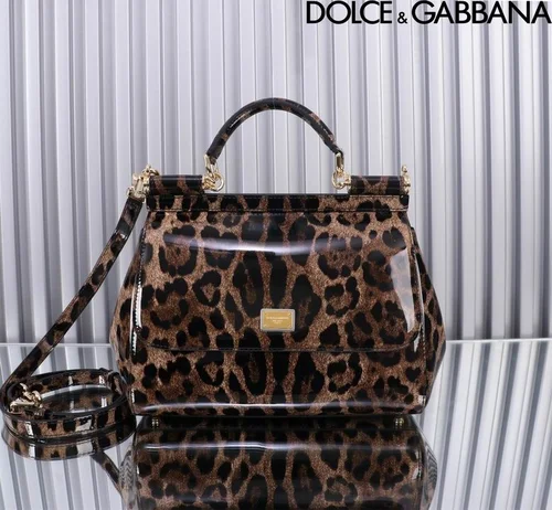 11 Dolce & Gabbana Women's Handbag Medium Luxury Leather Designer