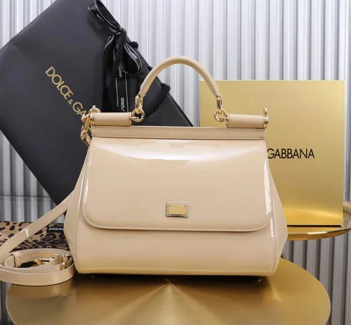 11 Dolce & Gabbana Women's Handbag Medium Luxury Leather Designer