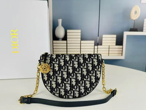 11 Dior Callisto Small Top Handle Bag Women Luxury Designer