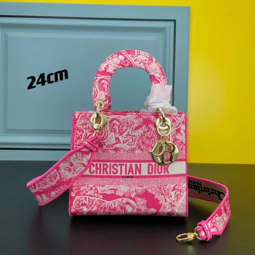 11 Dior Lady Rhombus Diamond Quilted Bag Women Luxury