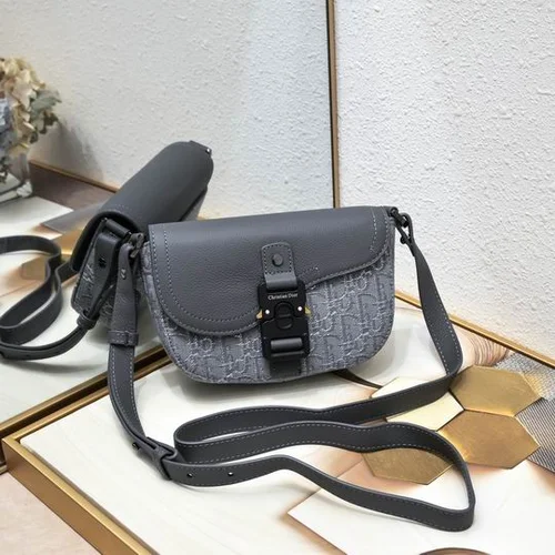 11 Dior Saddle Women Bag Medium Luxury Oblique Canvas