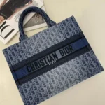 11 Dior Women's Shoulder Bags Large Luxury Leather Designer