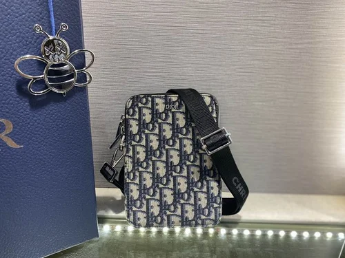 11 Dior Women's Shoulder Bags Large Luxury Leather Designer