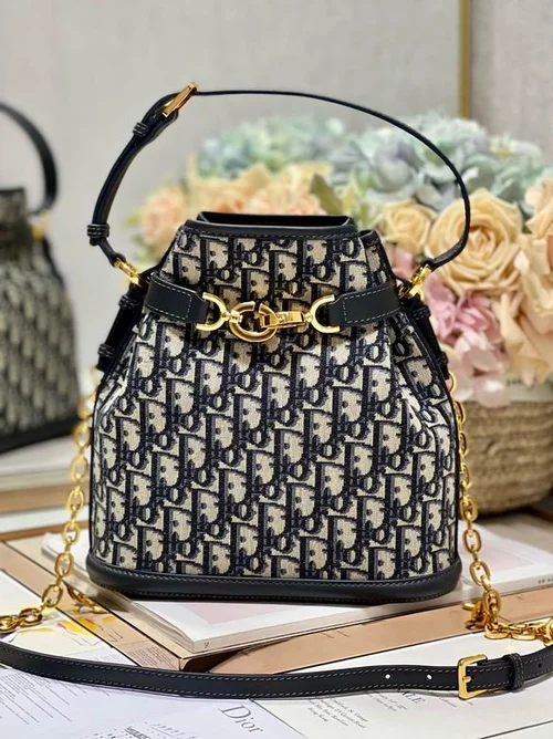 11 Dior Bucket Bag Small Drawstring Women Luxury Leather