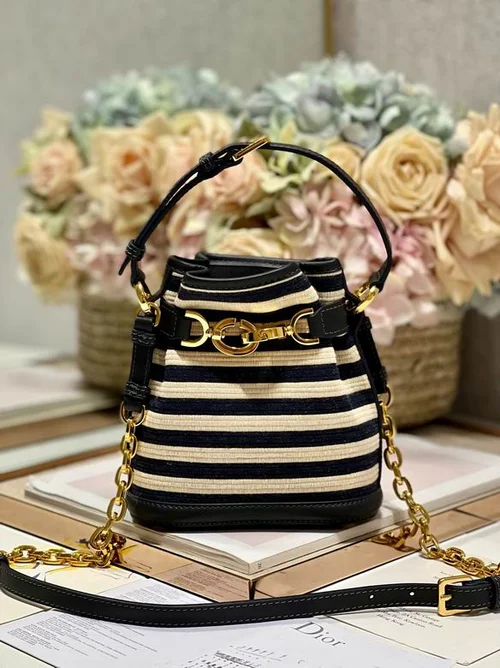 11 Dior Bucket Bag Small Drawstring Women Luxury Leather