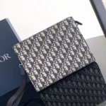 11 Dior Women's Handbag Medium Luxury Oblique Canvas Designer