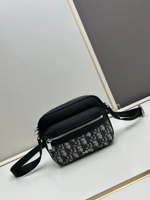 11 Dior Women's Shoulder Bags Large Luxury Leather Designer