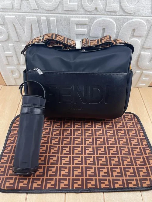 11 Fendi Mummy Diaper Bag Large Women Luxury Canvas Designer