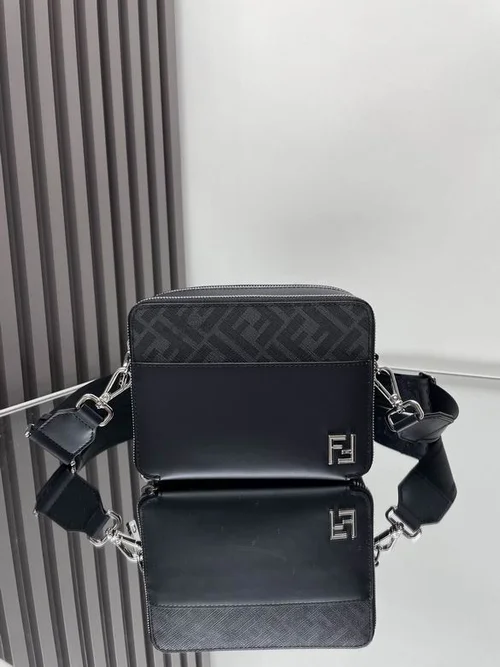 Fendi Original Camera Bag Small Crossbody Authentic Luxury