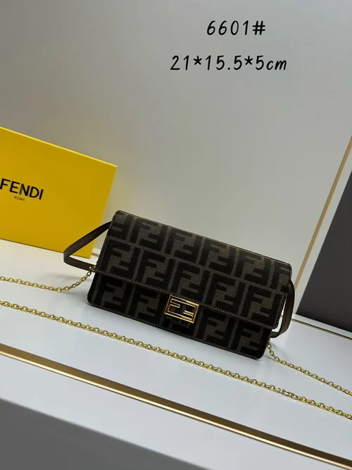 11 Fendi Underarm Pouch Small Women Luxury FF Zucca Canvas