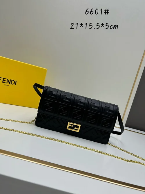 11 Fendi Underarm Pouch Small Women Luxury FF Zucca Canvas