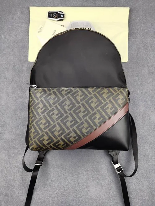 11 Fendi Men's Designer Bag Luxury Leather Briefcase