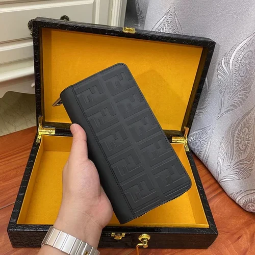 11 Fendi Men's Designer Bag Luxury Leather Briefcase