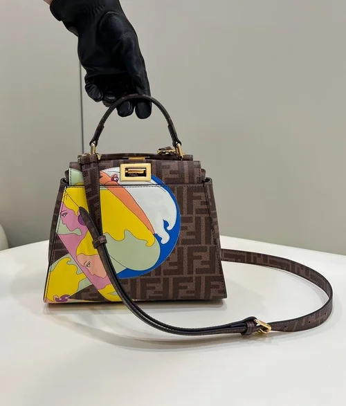 Fendi Peekaboo Original Large Bag Authentic Luxury Leather