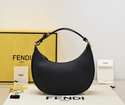 11 Fendi Graphy Medium Shoulder Bag Women Luxury Designer