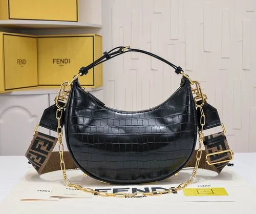 11 Fendi Graphy Medium Shoulder Bag Women Luxury Designer