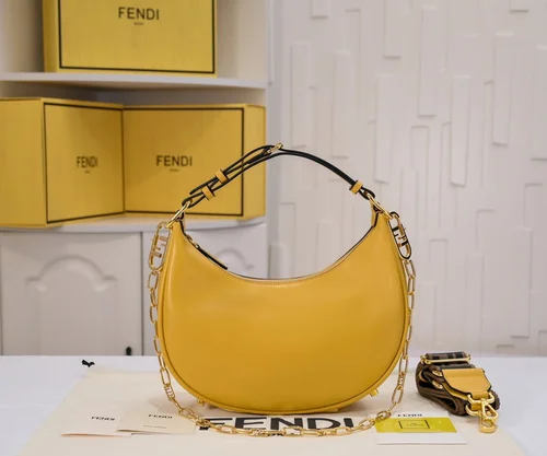 11 Fendi Graphy Medium Shoulder Bag Women Luxury Designer