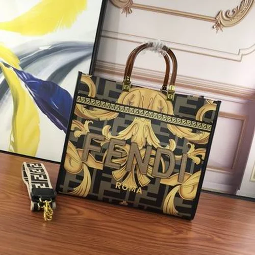 11 Fendi Large Tote Bag Women Luxury Canvas Leather Designer
