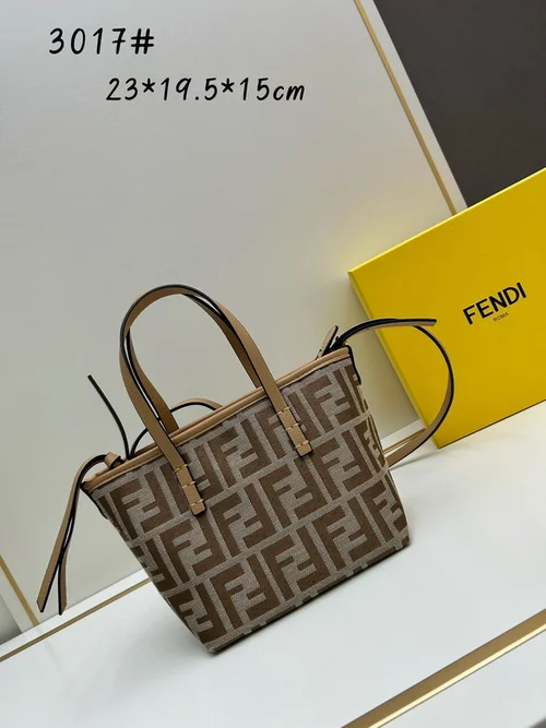 11 Fendi Large Tote Bag Women Luxury Canvas Leather Designer