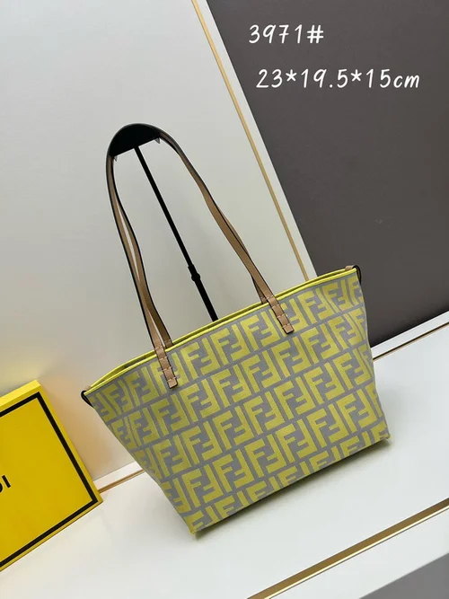 11 Fendi Large Tote Bag Women Luxury Canvas Leather Designer