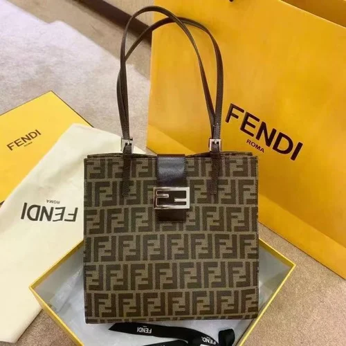 11 Fendi Other Designer Bags Women Luxury Collection