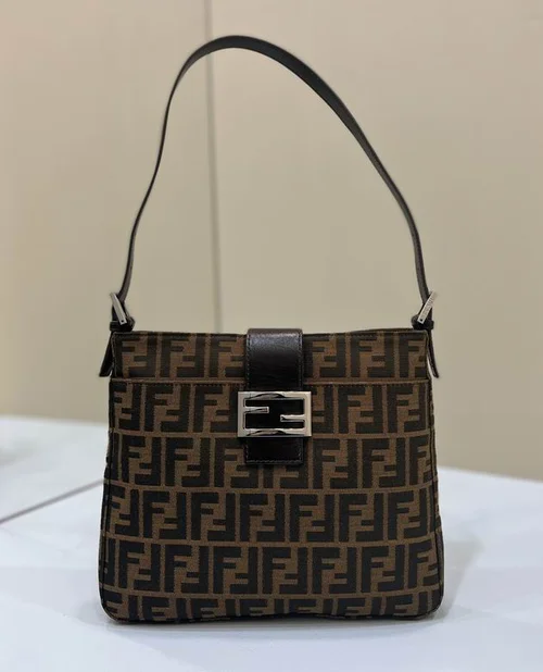 Fendi Underarm Bag Small Original Authentic Luxury Leather