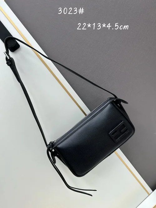 11 Fendi Simply Medium Tote Bag Women Luxury Designer