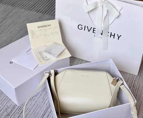 Givenchy Original Shoulder Bags Authentic Luxury Leather