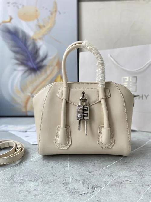 Givenchy Original Women's Handbags Authentic Luxury Collection
