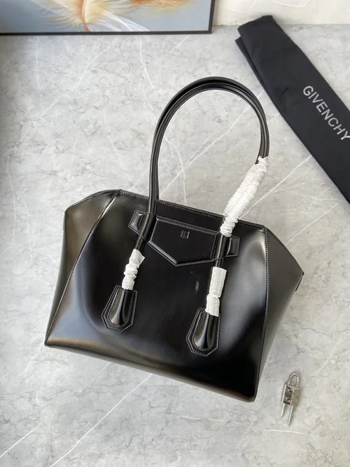 Givenchy Original Women's Handbags Authentic Luxury Collection