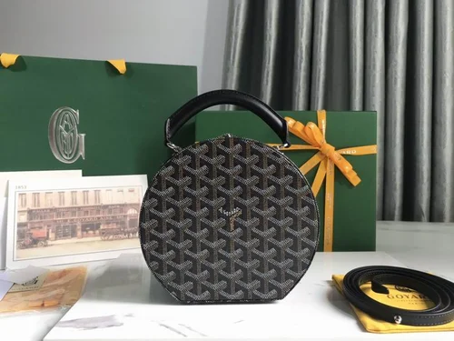 11 Goyard Handbag Medium Women Luxury Coated Gilbert Canvas